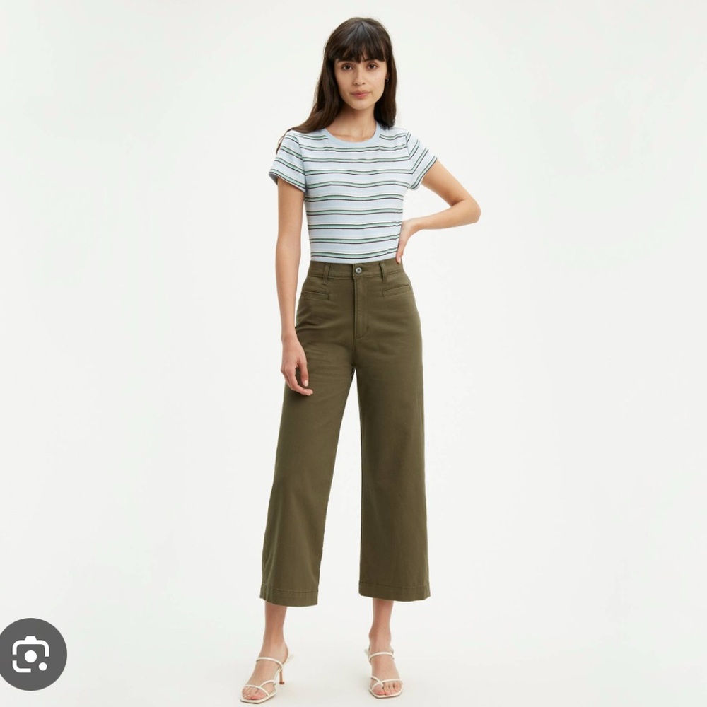 Levi’s ribcage, wide leg, cropped pant